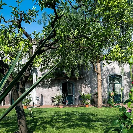 Villa Due Leoni