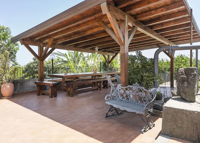 Due Leoni Villa Giarre